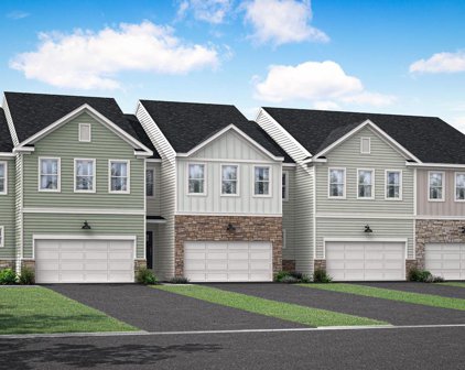 16 Four Leaf Dr, Downingtown