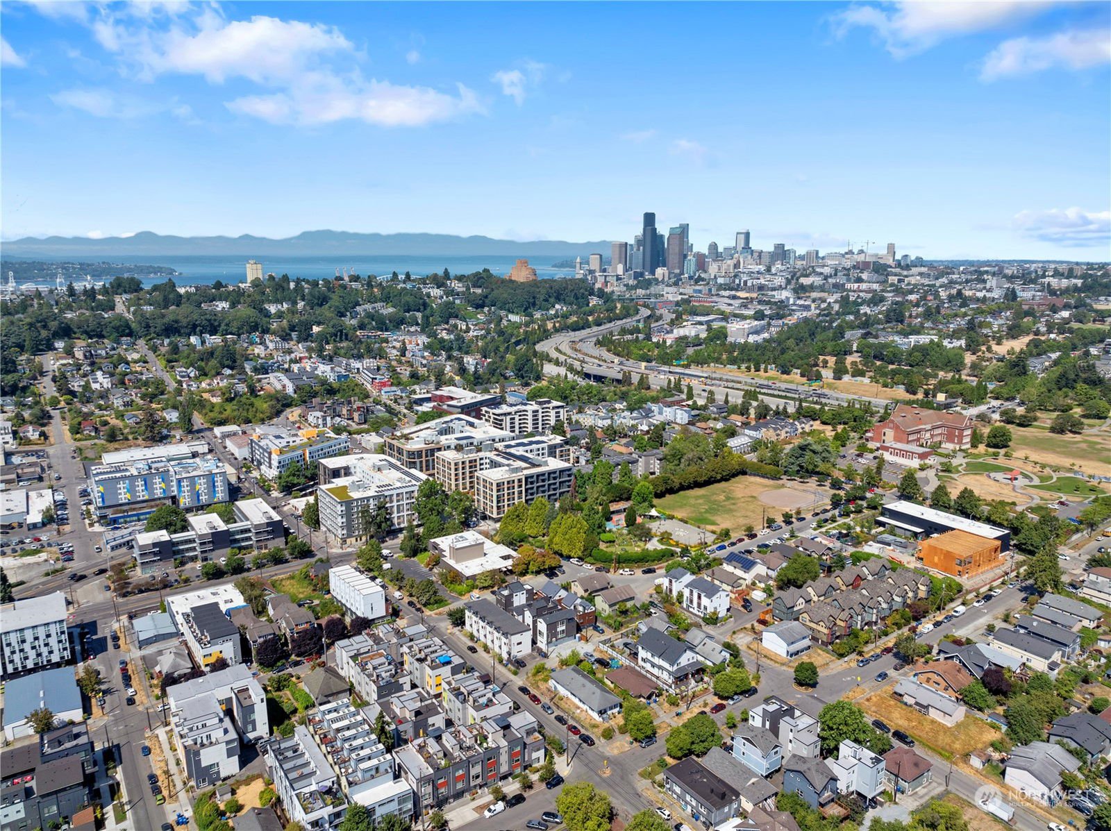 1812 24th Avenue S, Seattle MLS 2303075 Skyline Properties, Inc