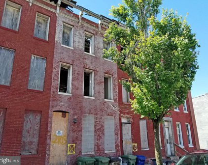 2105 Hollins St, Baltimore