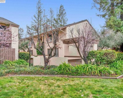 2730 Oak Rd Unit #1, Walnut Creek