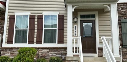 1284 Village Green Way, Brunswick