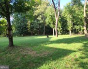 8201 Waterside Ct, Fort Washington image