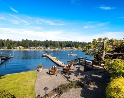 3721 Forest Beach Drive NW, Gig Harbor