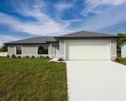 200 SW 10th Avenue, Cape Coral