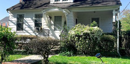 5211 North Ave, Baltimore