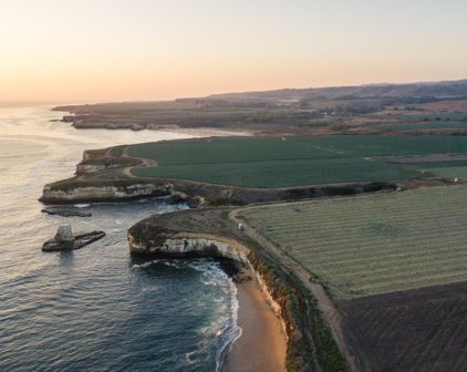451 Coast Road, Santa Cruz