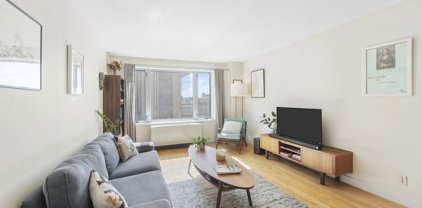 53 Boerum  Place Unit 5D, New York