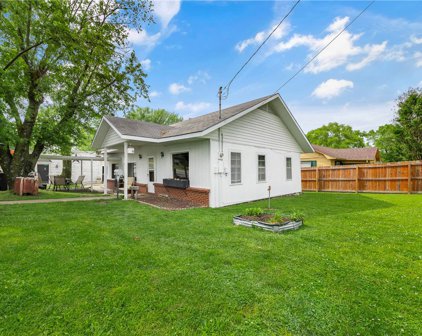 701 & 703 W Oak  Street, Rogers