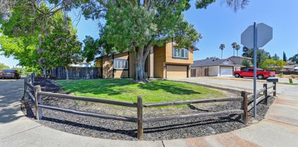 8101 Garryanna Drive, Citrus Heights