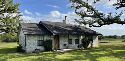 349 County Road 223, Floresville