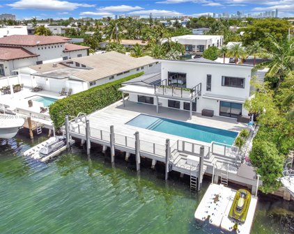 2052 Ne 121st Rd, North Miami
