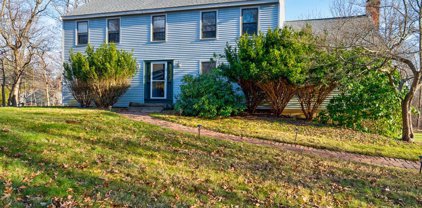 351 Farm Rd, Marlborough