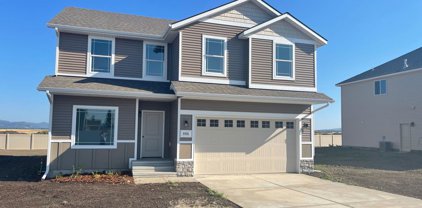 10222 Belgrave Loop, Hayden