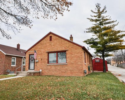 4020 North 92nd Street, Milwaukee