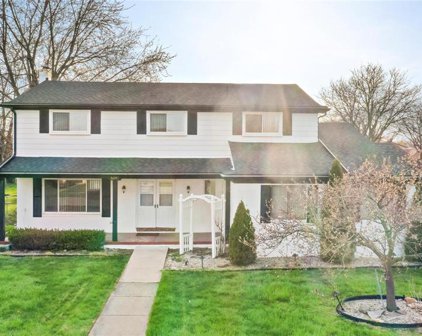 36147 DEL RAY, Sterling Heights