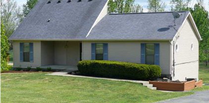 215 Brooks Station Ln, Brooks