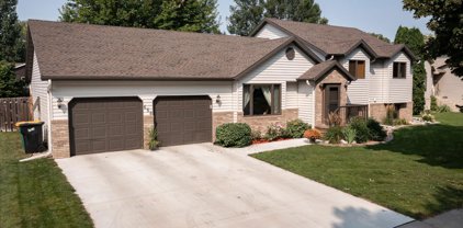 658 Cottonwood Loop, Bismarck