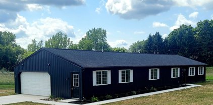 41895 Waukeenah Drive, Paw Paw