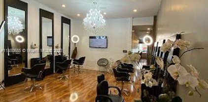 1913 Ponce De Leon Blvd, Coral Gables
