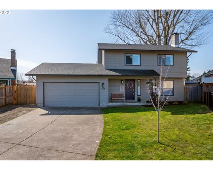 588 LYNNBROOK DR, Eugene
