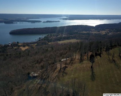 Guffey Road, Scottsboro