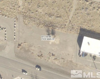 710 E Main St, Fernley