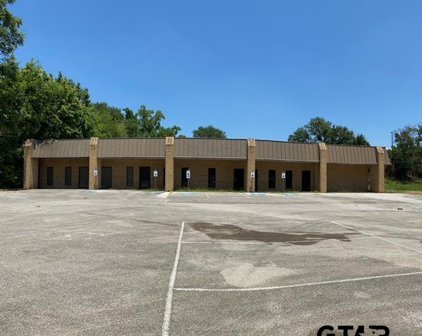 906 E Front, Tyler