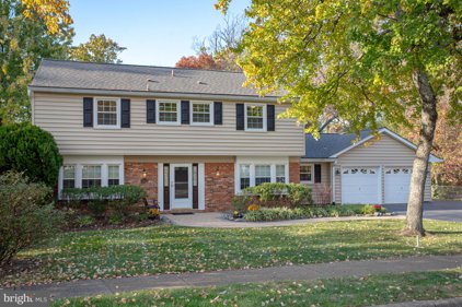 13143 Madonna Ln, Fairfax