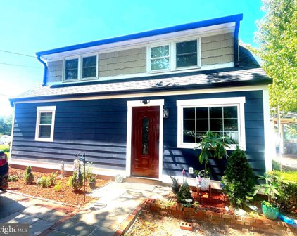 133 Polk Dr, Manassas Park