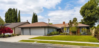 17911 Lucero Way, Tustin