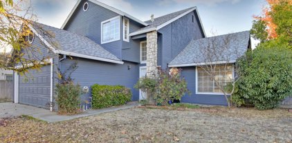 8268 Woodrose Court, Sacramento
