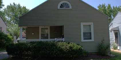 923 Fourth Avenue, Aurora