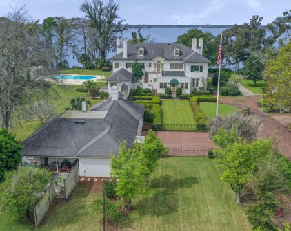 700 Old Grove Manor, Jacksonville