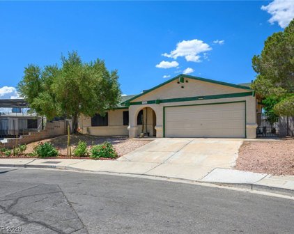 834 Vermillion Drive, Henderson