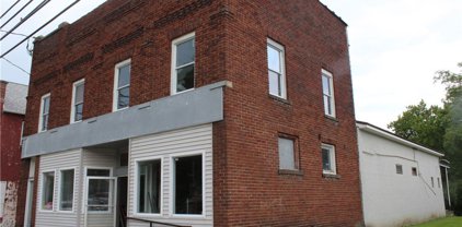 13 W Main  Street, Ripley-066200