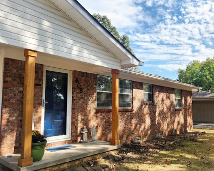 608 W Devon, Sherwood
