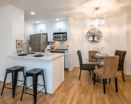 376 Imperial WAY 311, Daly City