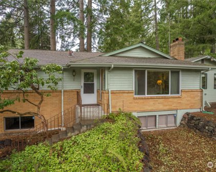 6101 45th Street Court W, University Place