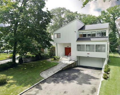 120-C Station Road Unit #C, Great Neck