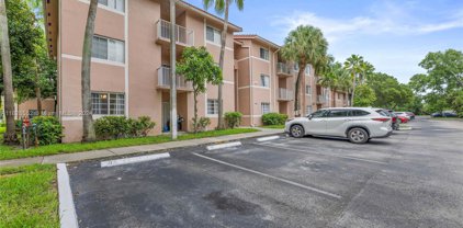 3241 Sabal Palm Mnr Unit #101, Davie