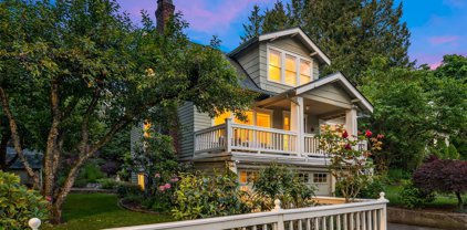 9642 48th Avenue SW, Seattle