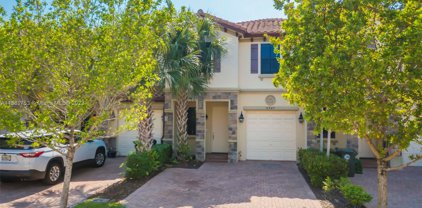 6947 Halton Park Ln, Coconut Creek