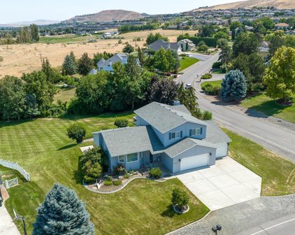 2420 Saddle Way, Richland