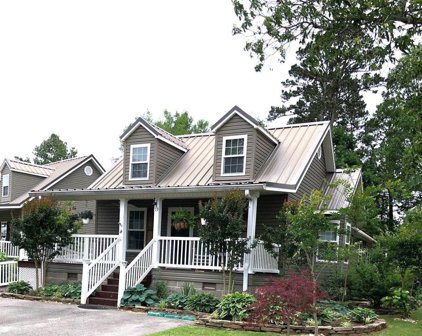 19 Pearl Pky, Iuka