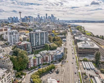 524 6th Avenue W Unit #209, Seattle