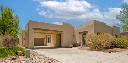 128 Chili Line E, Santa Fe