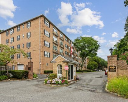 1 Consulate Drive Unit #4K, Eastchester