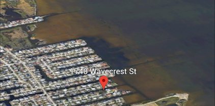 1740 Wavecrest Street, Merritt Island