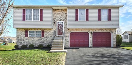 155 Hillside Dr, East Berlin