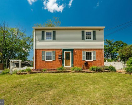 14212 Essex Dr, Woodbridge